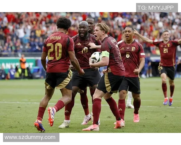 哪个足球明星在场上能如重炮般轰炸对手的球门引发热议 哪个足球明星在场上能如重炮般轰炸对手的球门引发热议